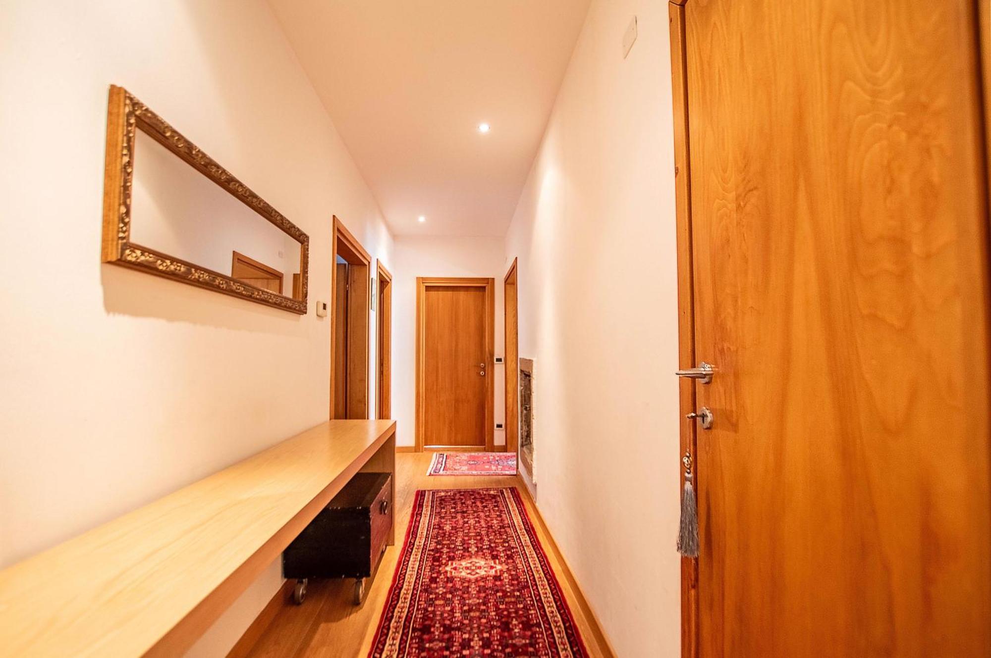 White Tower Guesthouse Trieste Exterior foto